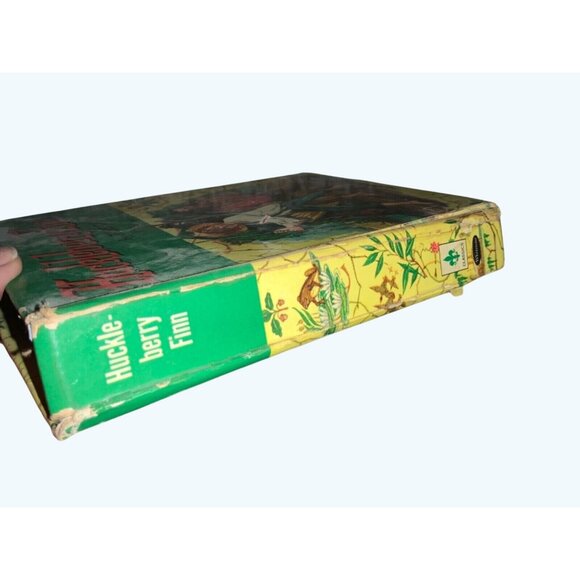 Mark Twains Huckleberry Finn Modern Abridged Edition Hardcover Book - Picture 3 of 8